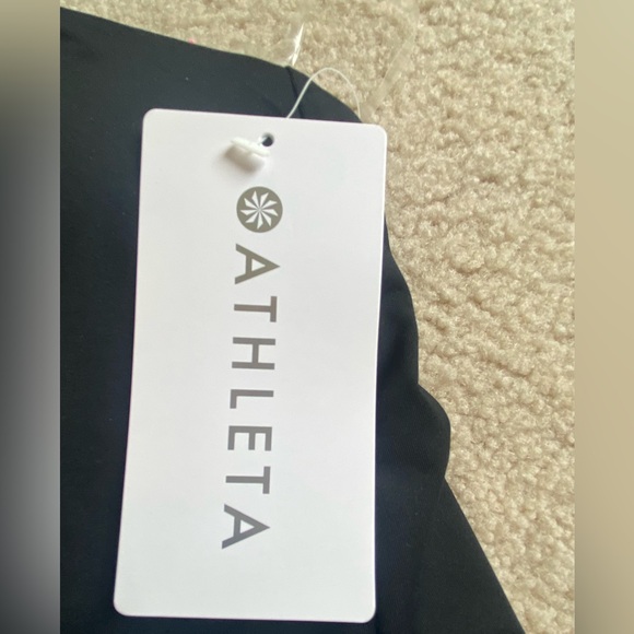 🆕Athleta Crossed Tankini Top Size M NWT - Picture 7 of 10